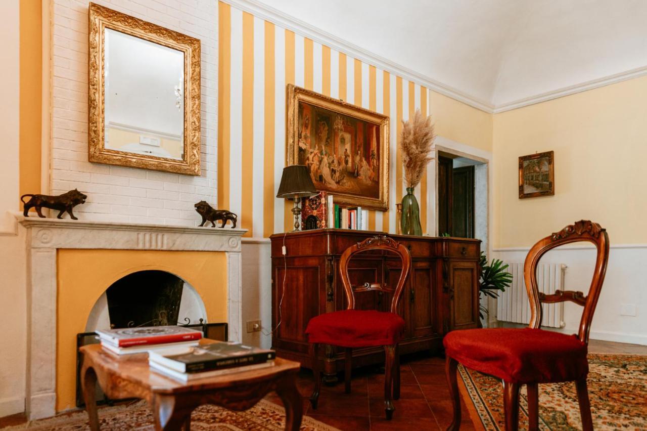 La Foresteria Di Palazzo Picedi Benettini Sarzana Extérieur photo