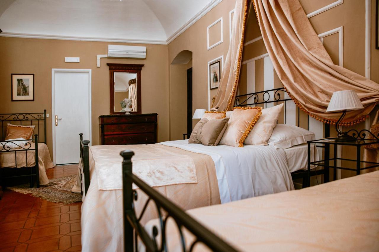 La Foresteria Di Palazzo Picedi Benettini Sarzana Extérieur photo