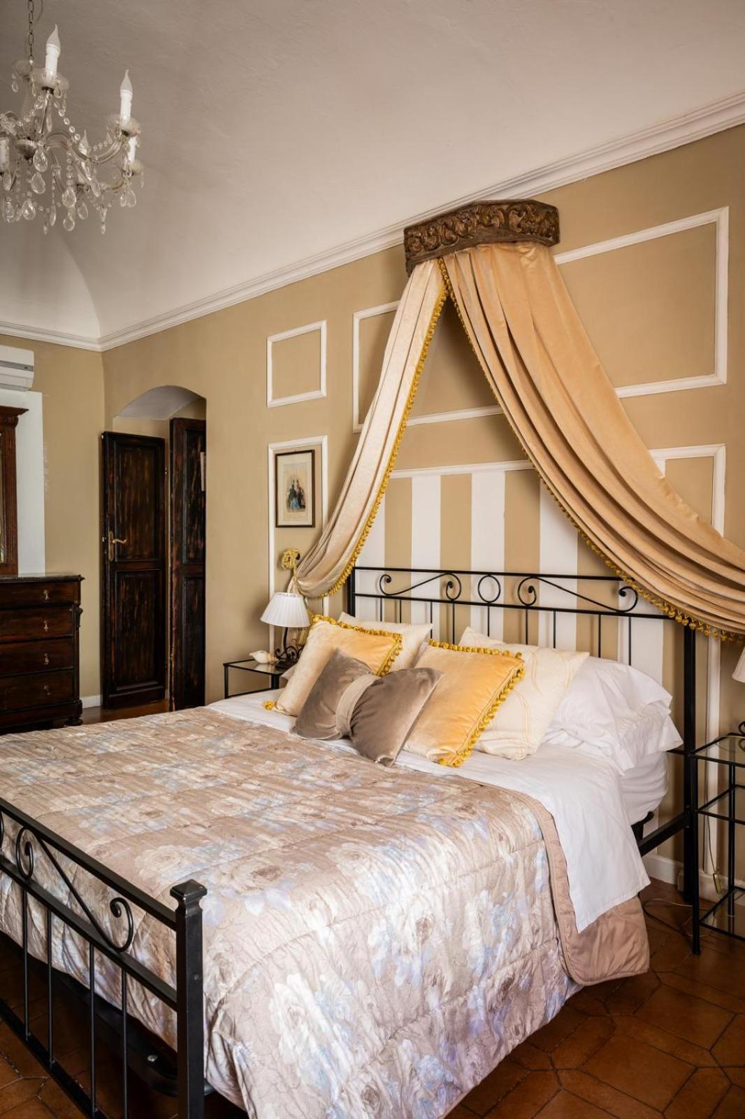La Foresteria Di Palazzo Picedi Benettini Sarzana Extérieur photo
