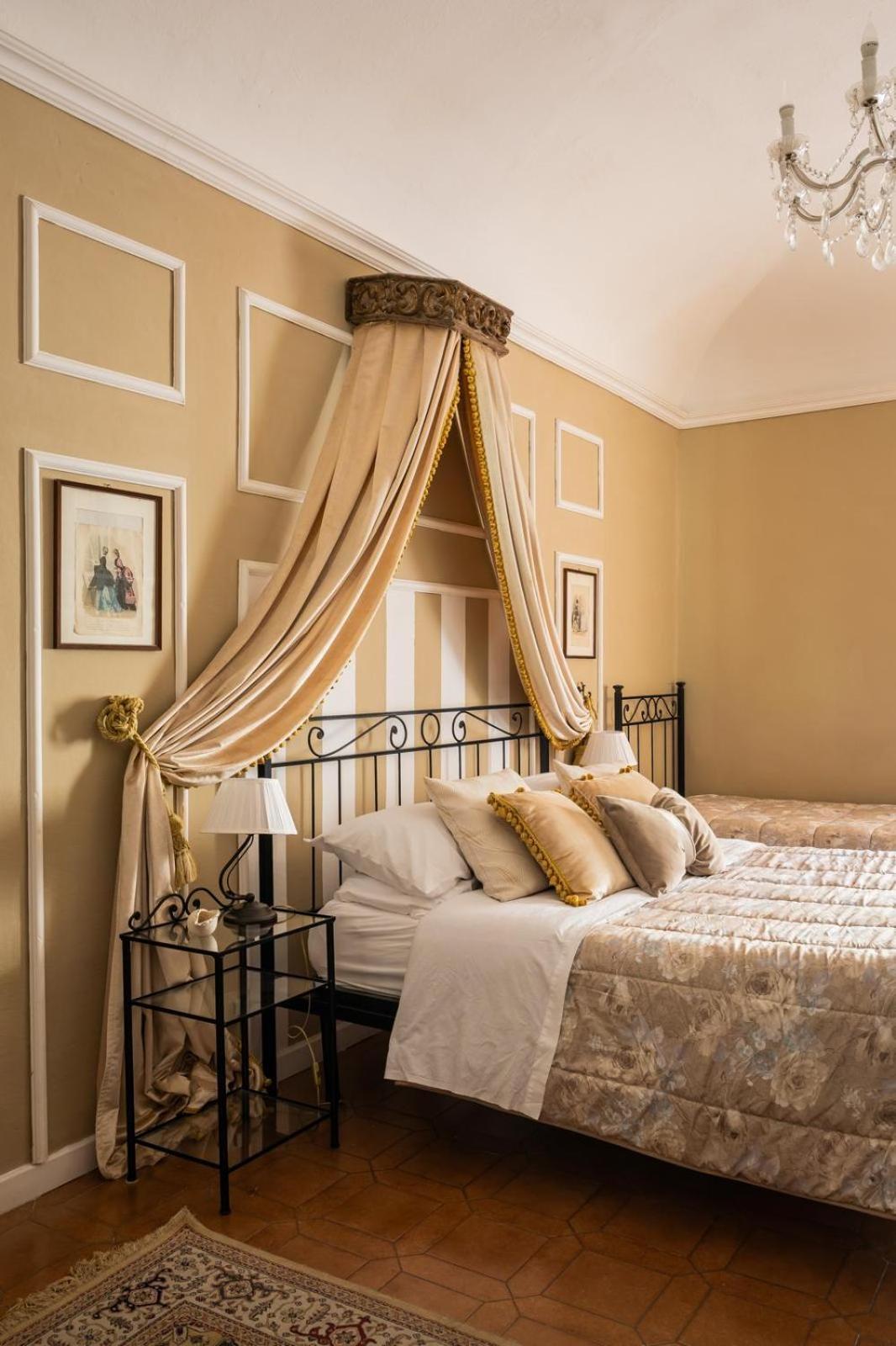 La Foresteria Di Palazzo Picedi Benettini Sarzana Extérieur photo