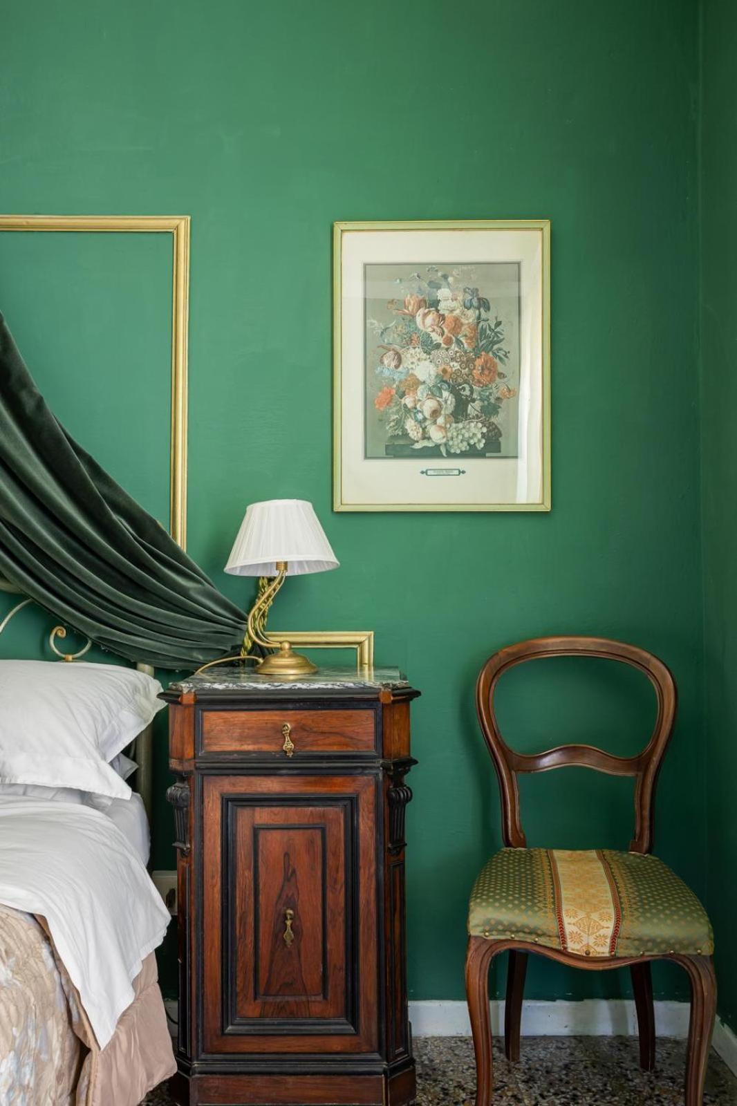La Foresteria Di Palazzo Picedi Benettini Sarzana Extérieur photo